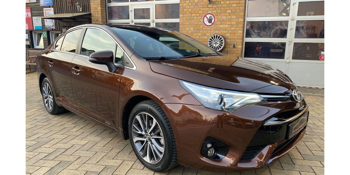 Toyota Avensis 33.567 km 16.990 &euro; Leipzig 04178
