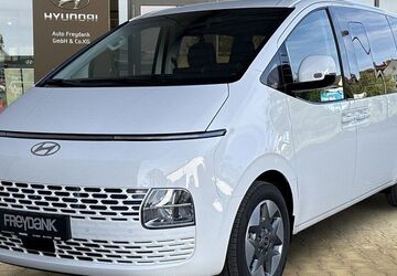 Hyundai STARIA 7.268 km 49.999 &euro; Leipzig 04178