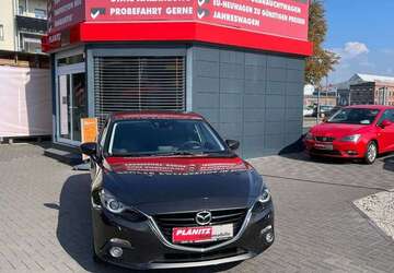Mazda 3 104.971 km 11.799 &euro; Leipzig 04229