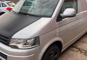 VW T5 Transporter 212.000 km 12.400 &euro; Leipzig / Holzhausen 04288