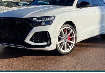 Audi RSQ8 44.350 km 91.680 &euro; Merseburg 06217