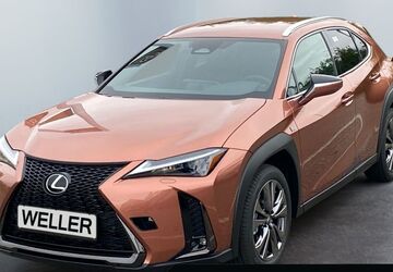 Lexus UX 1.500 km 42.590 &euro; Leipzig 04178