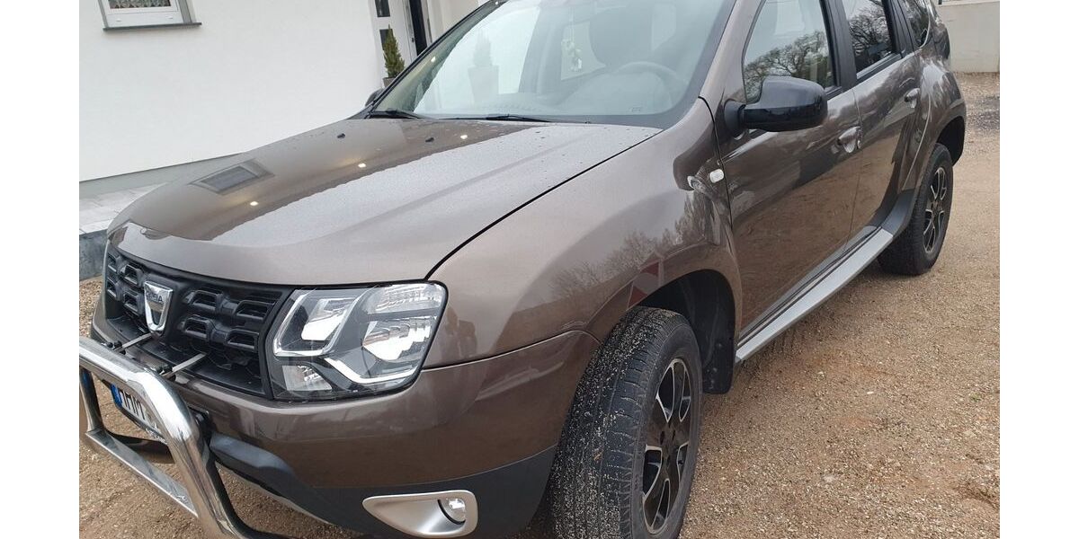 Dacia Duster 135.000 km 7.800 &euro; Hohenmölsen 06679