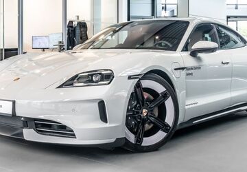 Porsche Taycan 7.900 km 109.800 &euro; Leipzig 04356
