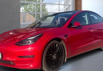 Tesla Model 3 83.000 km 31.990 &euro; Eilenburg 04838