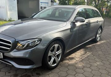 Mercedes-Benz E 220 149.000 km 21.999 &euro; Leipzig 04109