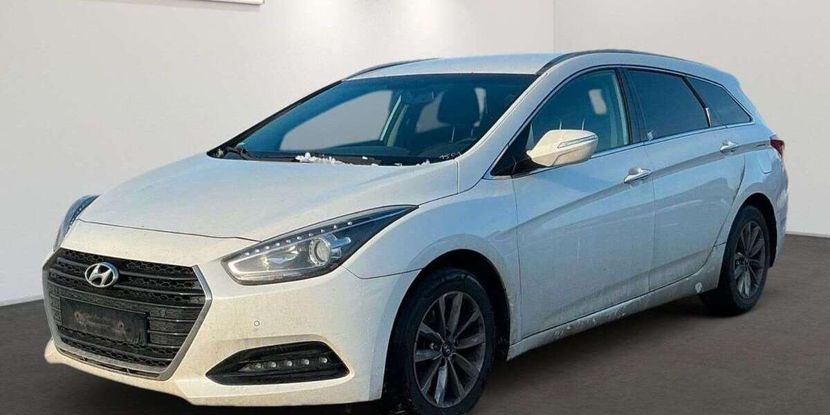 Hyundai i40 180.300 km 6.499 &euro; Sandersdorf-Brehna 06796